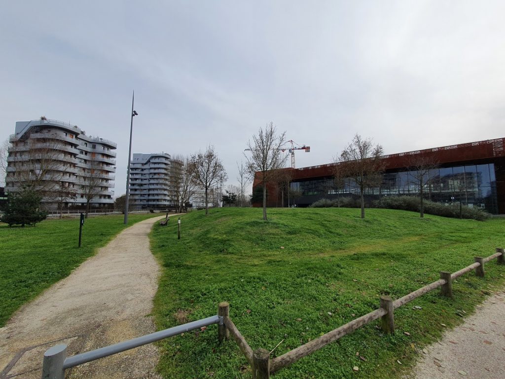 Vue de la zone est du parc Bühler à Bordeaux