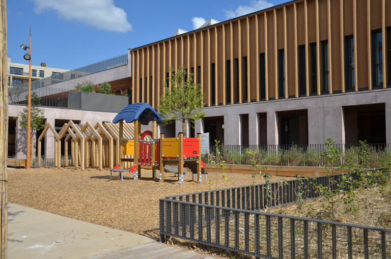 Jeux à Elsa Triolet