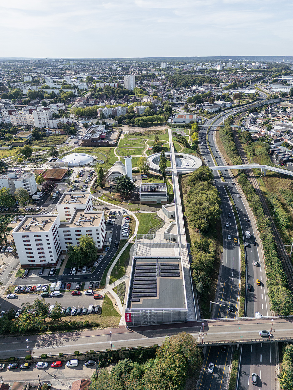 Plaine des sports_Petit-Quevilly_A+R Paysages et OLGGA- Stephane-ABOUDARAM-WEARECONTENTS